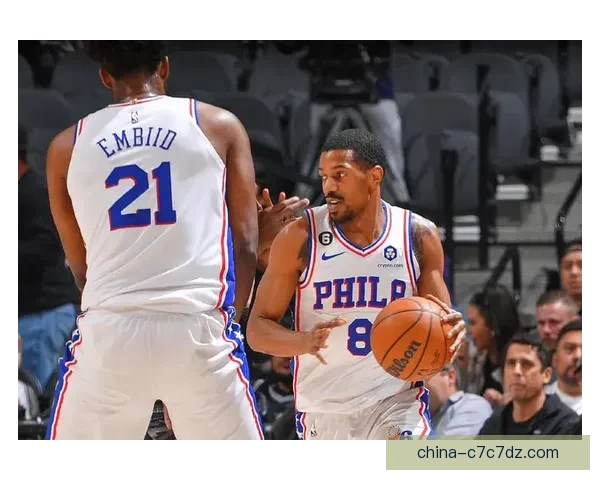 费城盗圣马克西29分8助8断