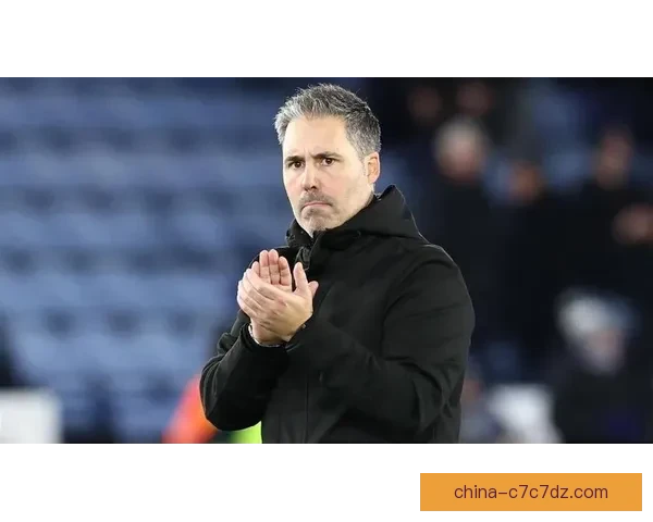 加里罗维特正式执教莱斯特城